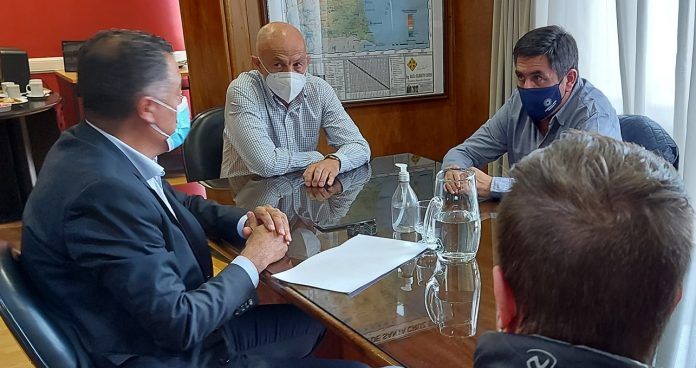 Santa Cruz: Javier Castro y el vicegobernador Quiroga fijaron nuevo núcleo de capacitación de AOMA Santa Cruz: Javier Castro y el vicegobernador Quiroga fijaron nuevo núcleo de capacitación de AOMA