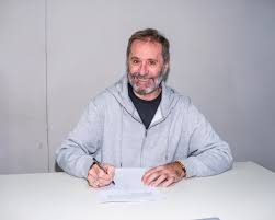 Santa Cruz: Juan Carlos Molina sobre YCRT: "No podemos permitir que se entregue lo nuestro" Santa Cruz: Juan Carlos Molina sobre YCRT: "No podemos permitir que se entregue lo nuestro"