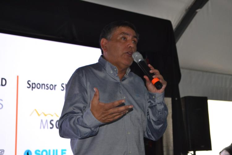 Santa Cruz: "Les pedimos a las multinacionales que no mientan tanto y sean justos con las comunidades", dijo Javier Castro desde AOMA