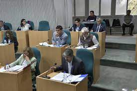 Santa Cruz: Malestar en Diputados por el incumplimiento de la Ley 70/30 en la minería Santa Cruz: Malestar en Diputados por el incumplimiento de la Ley 70/30 en la minería