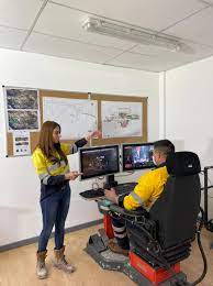 Santa Cruz: Minería Subterránea: una mujer lidera un proyecto innovador para Latinoamérica en una industria históricamente masculina Santa Cruz: Minería Subterránea: una mujer lidera un proyecto innovador para Latinoamérica en una industria históricamente masculina