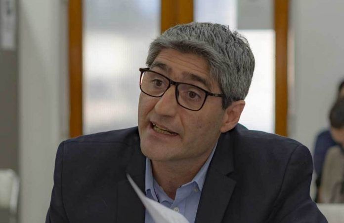 Santa Cruz: Piero Boffi pidió que la Secretaría de Minería funcione en Puerto San Julián Santa Cruz: Piero Boffi pidió que la Secretaría de Minería funcione en Puerto San Julián