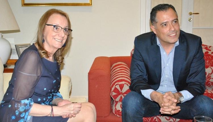 Santa Cruz: Tras la derrota en las PASO, Alicia Kirchner le pidió la renuncia a todo su gabinete Santa Cruz: Tras la derrota en las PASO, Alicia Kirchner le pidió la renuncia a todo su gabinete