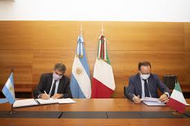 Se firmó el Programa Ejecutivo trienal para la cooperación científica Argentina-Italia Se firmó el Programa Ejecutivo trienal para la cooperación científica Argentina-Italia