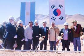 Se inauguró la primera planta comercial de litio de Salta Se inauguró la primera planta comercial de litio de Salta