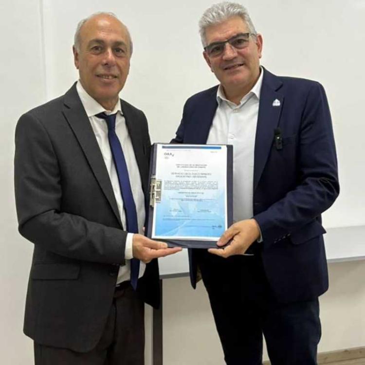 SEGEMAR recibió la acreditación del OAA para ensayos en sus laboratorios SEGEMAR recibió la acreditación del OAA para ensayos en sus laboratorios