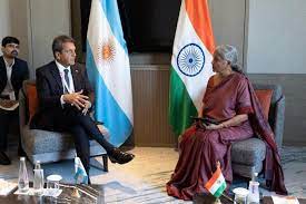 Sergio Massa concretó dos reuniones claves con funcionarios de India y China Sergio Massa concretó dos reuniones claves con funcionarios de India y China
