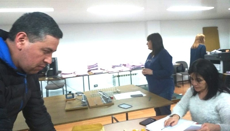 Santa Cruz/radicalismo indignado: Si Terraz acepta el cargo "sería una doble traición" Santa Cruz/radicalismo indignado: Si Terraz acepta el cargo "sería una doble traición"