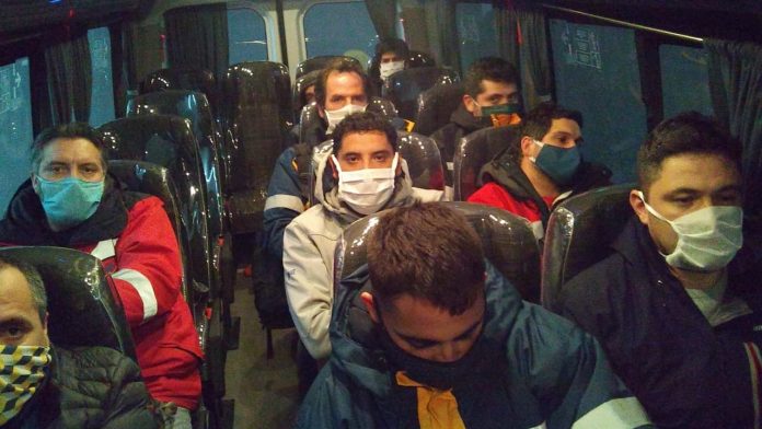 San Juan/Santa Cruz: Tensión entre mineros sanjuaninos que trabajan en Santa Cruz y el Gobierno provincial por el exigente protocolo San Juan/Santa Cruz: Tensión entre mineros sanjuaninos que trabajan en Santa Cruz y el Gobierno provincial por el exigente protocolo