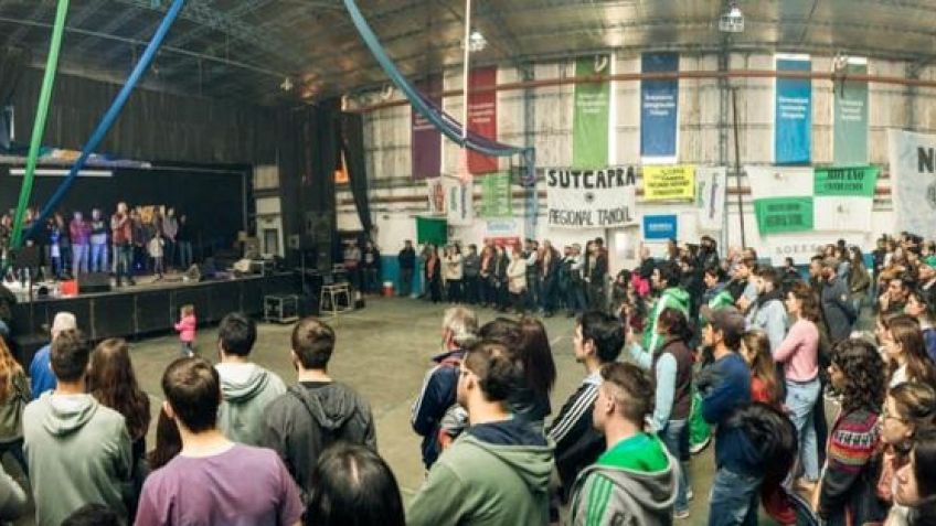 Treinta gremios de Tandil, entre ellos AOMA, suman su repudio a la decisión "inconsulta" de Lunghi Treinta gremios de Tandil, entre ellos AOMA, suman su repudio a la decisión "inconsulta" de Lunghi