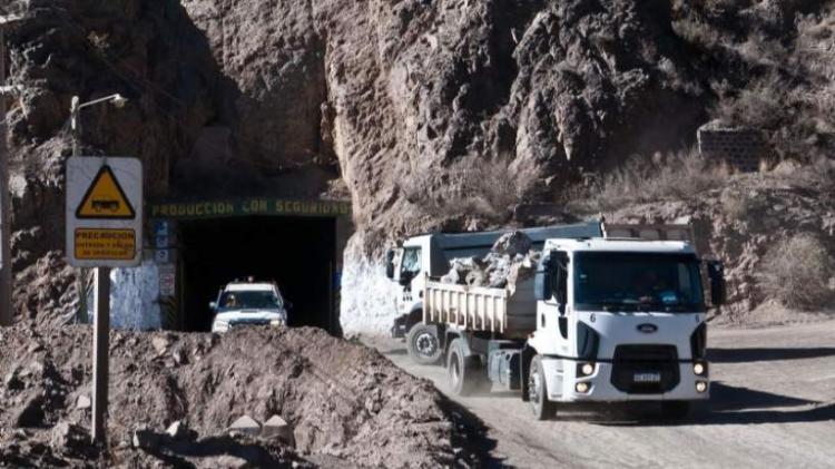 Tucumán: "Hasta asegurar el control total"; en Catamarca crece la idea de desplazar de YMAD a la UNT Tucumán: "Hasta asegurar el control total"; en Catamarca crece la idea de desplazar de YMAD a la UNT