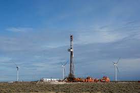Vaca Muerta, renovables y litio: el camino de transición energética del Gobierno Vaca Muerta, renovables y litio: el camino de transición energética del Gobierno