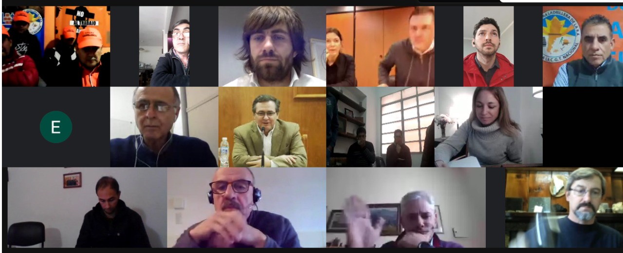 Se realizó el webinar "Desafíos y Contexto de las Pymes Mineras Argentinas" Se realizó el webinar "Desafíos y Contexto de las Pymes Mineras Argentinas"